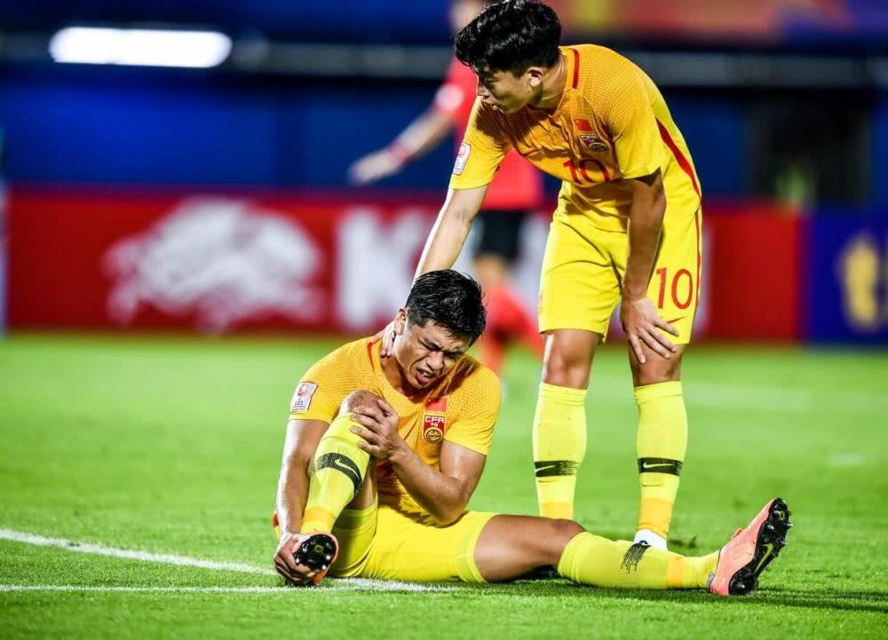 9体育-集结日突围战来临，犹他爵士围绕荷甲伤情更新，赛场秩序良好，身体对抗强度拉满的简单介绍